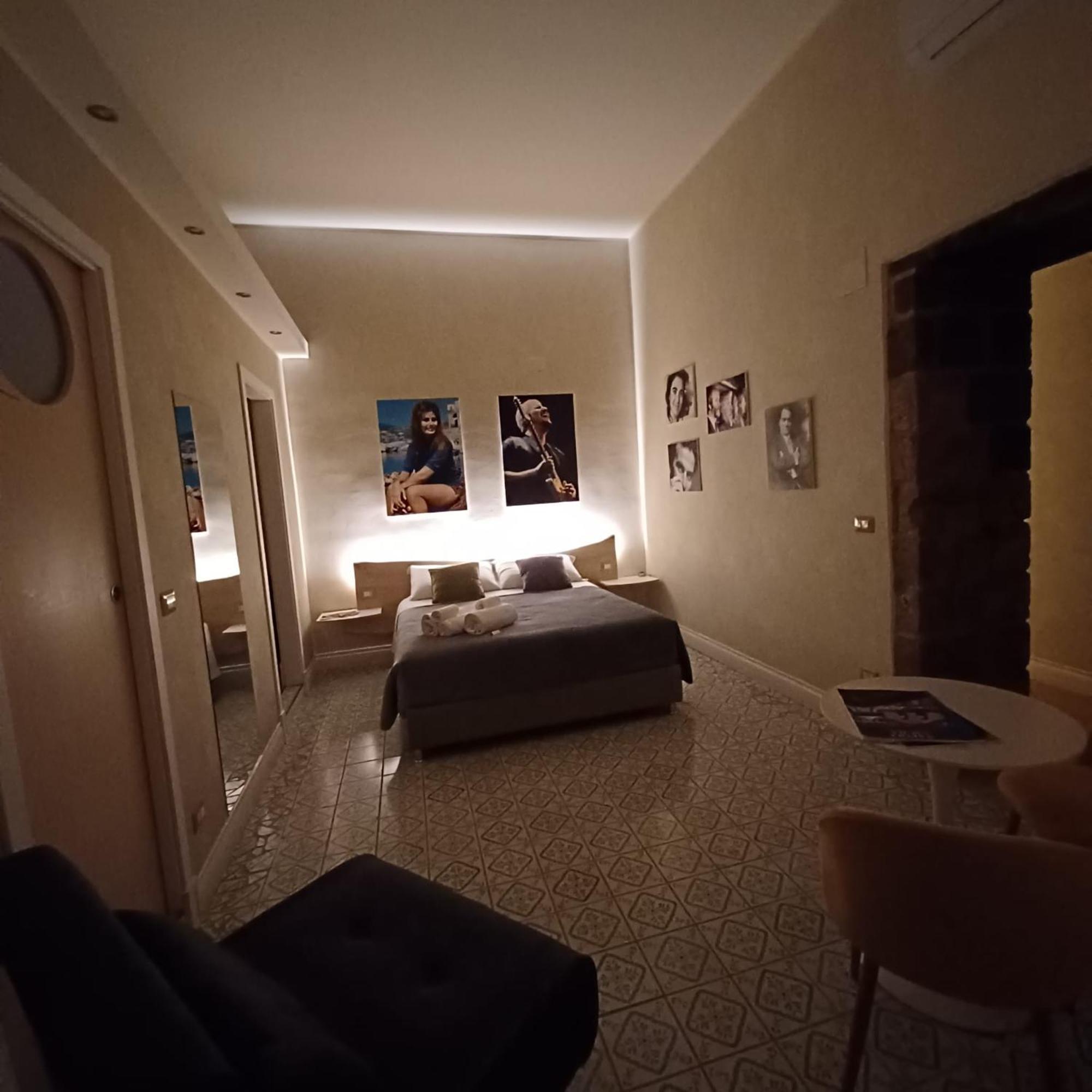 Domus Duomo B&B Napoli מראה חיצוני תמונה
